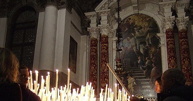 Die Darstellung der Jungfrau Maria im Tempel von Jerusalem