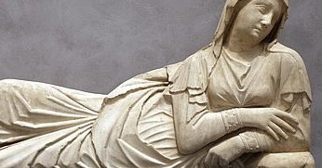 Madonna della Nativita ist eine Marmor-Skulpturengruppe von Arnolfo di Cambio